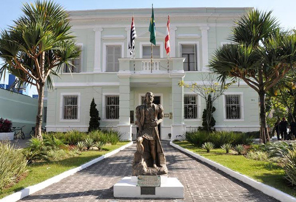 São Vicente, SP, prorroga Refis com parcelamento e descontos de até 99%; confira