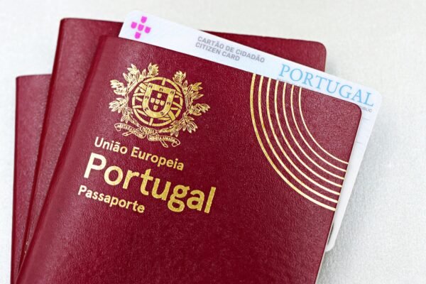 Visto de procura de trabalho, reagrupamento familiar e mais: saiba como o pacote anti-imigração de Portugal afeta brasileiros