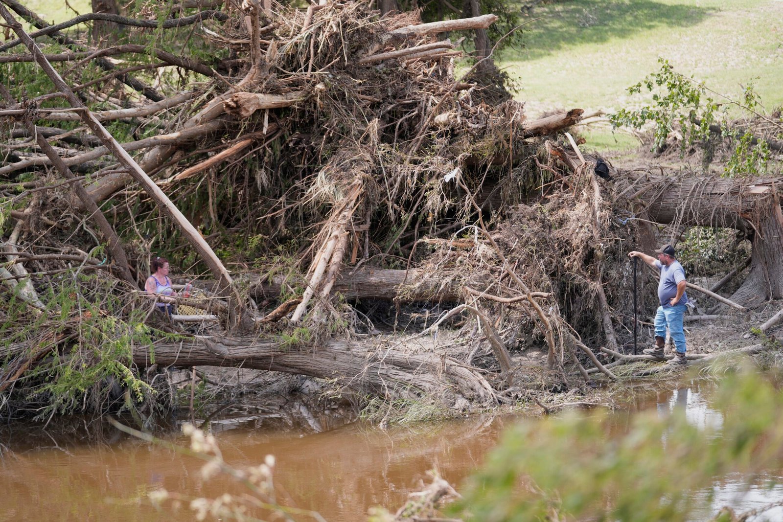 Sobe para 119 número de mortes por enchentes no Texas; 173 ainda estão desaparecidos, diz governador