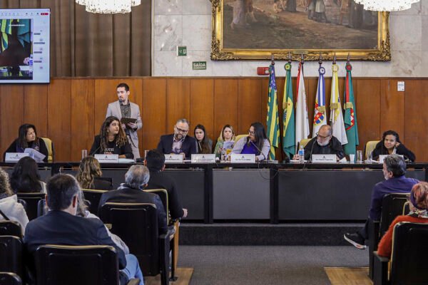 Saúde dá aval a projeto que obriga capacitação de equipes de segurança privada no combate ao racismo