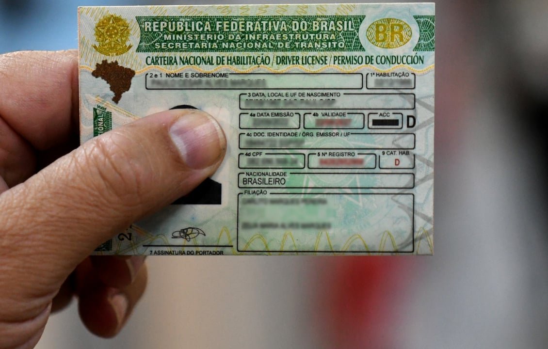 Detran questiona governo Lula por ‘divulgação inflada’ da CNH gratuita