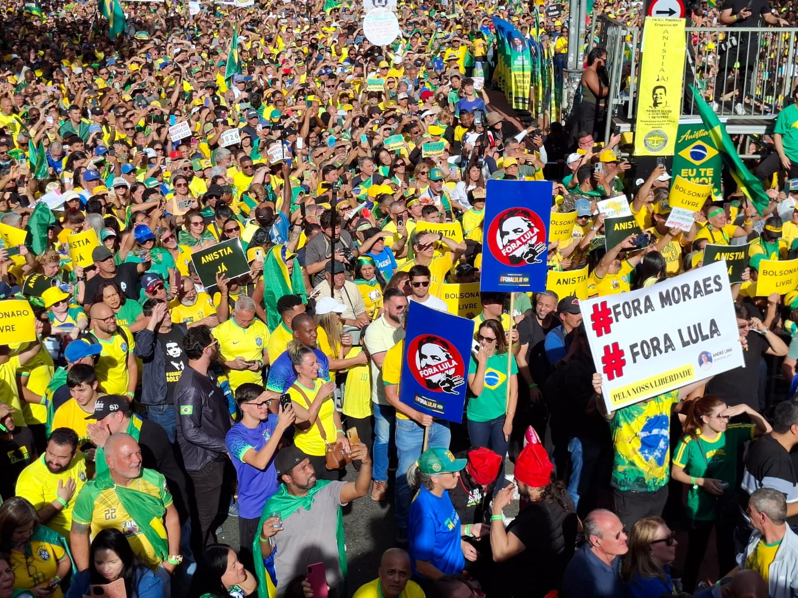 Valdemar Costa Neto é direto e pede: ‘Volta, Bolsonaro’