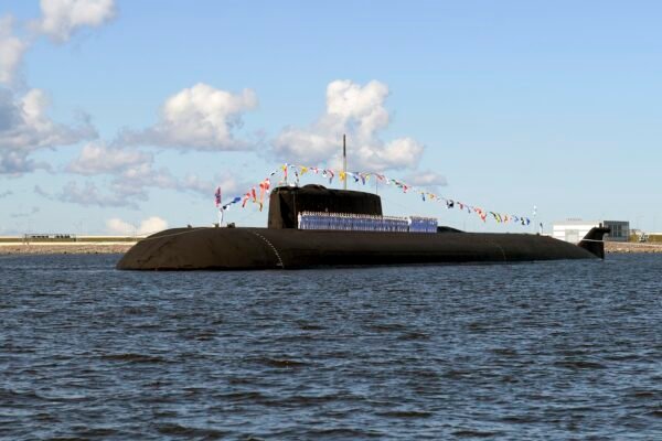 Terremoto pode ter danificado base russa de submarinos nucleares, diz jornal Terremoto pode ter danificado base russa de submarinos nucleares, diz jornal