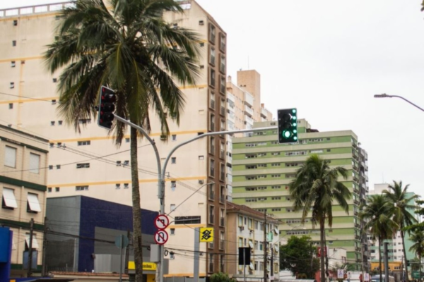 São Vicente, SP, cria central para receber denúncias de trânsito; entenda São Vicente, SP, cria central para receber denúncias de trânsito; entenda