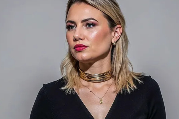 Justiça suspende contratos em prefeitura após denúncia contra vice por pagar mãe de santo com verba pública