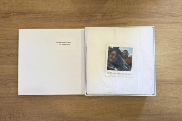 Bilhete de amor, terço e alianças: objetos saem intactos da tragédia aérea em Vinhedo e viram relíquias para famílias enfrentarem saudade