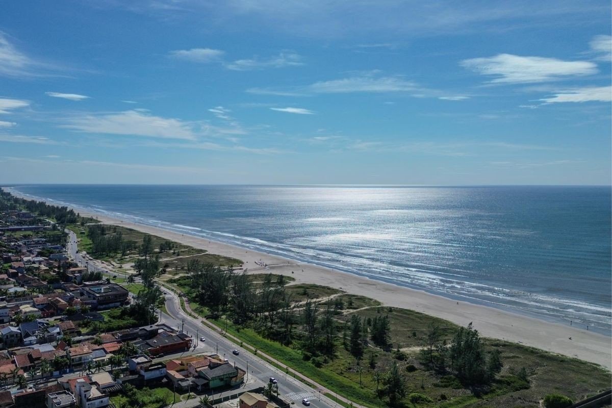 Homem morre após se afogar enquanto pescava em Ilha Comprida