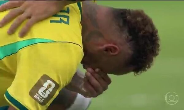 Zebras, despedidas e recordes: relembre os principais acontecimentos da Copa de 2026 na reta final do Mundial