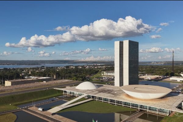 Com recesso, convenções e início das campanhas, votações importantes no Congresso devem ficar para depois das eleições