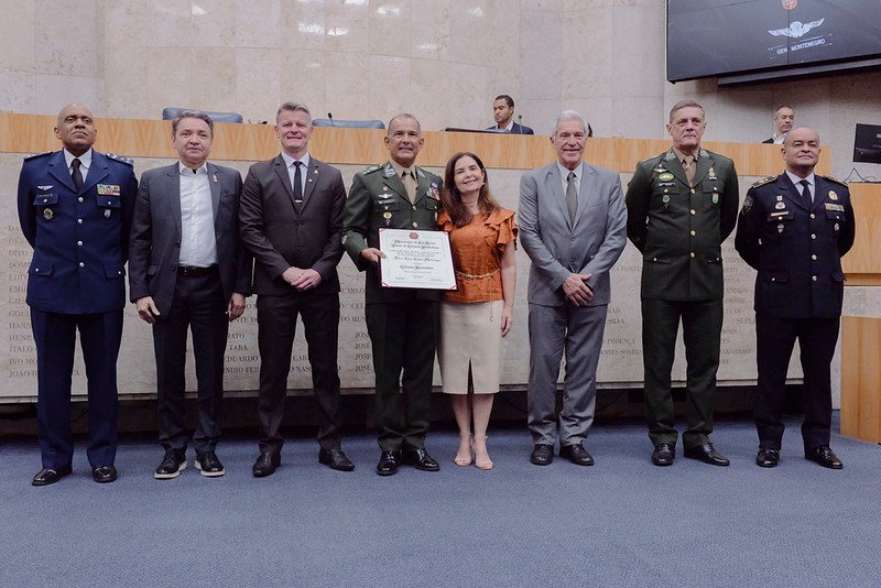 Câmara concede Título de Cidadão Paulistano ao general de exército Pedro Celso Coelho Montenegro